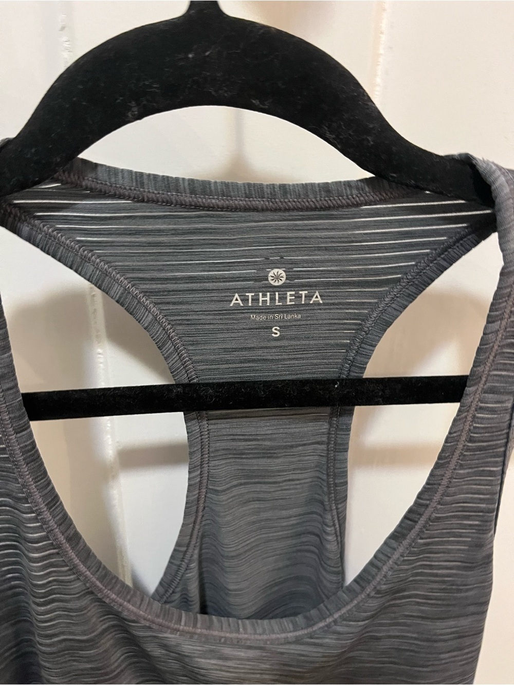 Athleta Gray Razor Back Tank Top Size Small - Picture 3 of 8